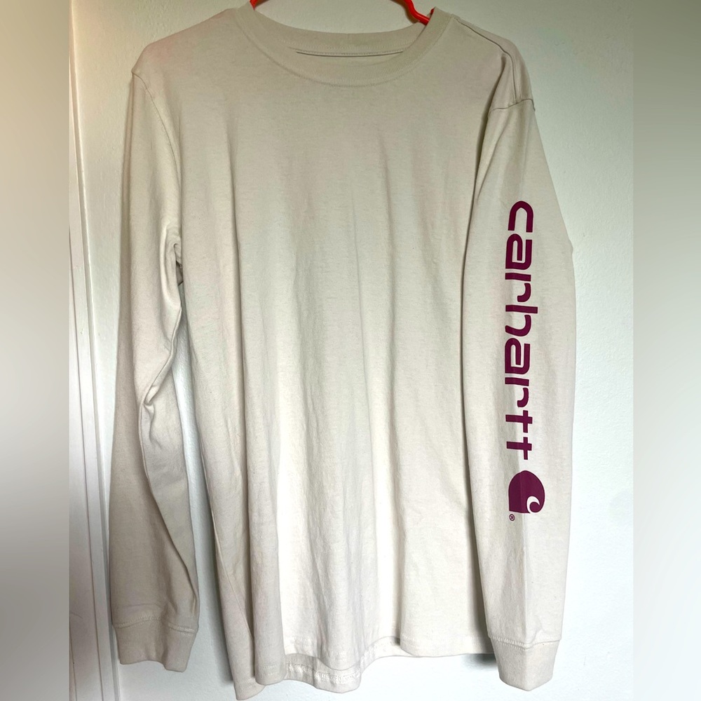 Carhartt Women’s Loose Fit Heavyweight Long-Sleeve Logo Sleeve Graphic T-Shirt